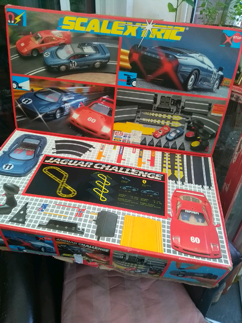 scalextric jaguar challenge
